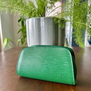 Louis Vuitton Epi Dauphine Pouch / Cosmetic Bag in Borneo Green